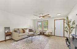 551 W MENOMONIE, BELVIDERE, IL 61008
