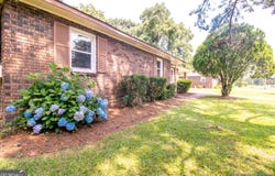 131 Elaine, Warner Robins, GA 31088