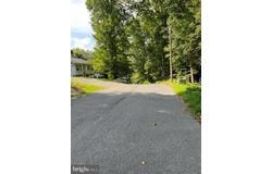 8202 SYCAMORE ROAD, LUSBY, MD 20657