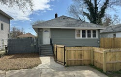 1014 Superior Street, Benton Harbor, MI 49022