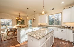 220 Fairway Dr, Weaverville, CA 96093