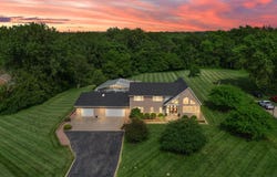 11341 Lakewood Street, Crown Point, IN 46307