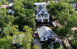 1914 E 8th St, Austin, TX 78702