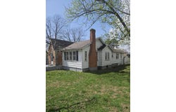 601 N Harris Street, Willow Springs, MO 65793