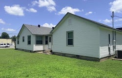 107 W 12Th St, Stuttgart, AR 72160