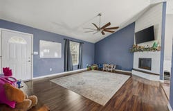214 Wesley Way, Bowling Green, KY 42104
