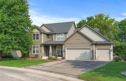 4440 Overlook Drive SE, Prior Lake, MN 55372