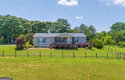 1668 Plainview, Maysville, GA 30558