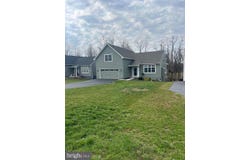 461 KELKER Street, OBERLIN, PA 17113