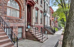 137 Lancaster St, Albany, NY 12210