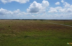 Inez, TX 77968
