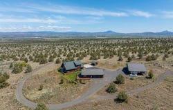 4647 SW Belmont Lane, Madras, OR 97741