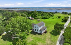 3246 Cedar Island Road, Cedar Island, NC 28520