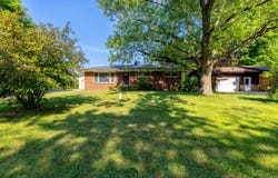 1762 Smyers Drive, Benton Harbor, MI 49022