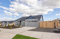 571 SW H Street, Madras, OR 97741