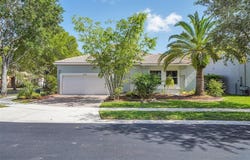 16714 SW 10th St, Pembroke Pines, FL 33027