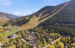 670 S MILLWARD Street, Jackson, WY 83001
