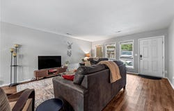 19 Mellor  LN, Bella Vista, AR 72715