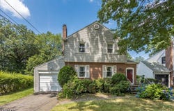 699 Kent Ave, Teaneck Twp., NJ 07666-1606