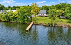 336 RIVERSIDE Drive, ESSEX, MD 21221