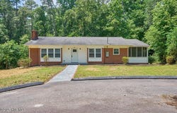 804 S Mcneill Street, Carthage, NC 28327