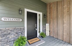 131 Clothier Lane, Lakeside, MT 59922