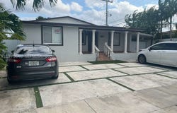 4365 W 1st Ave, Hialeah, FL 33012