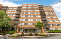 4390 LORCOM LANE, ARLINGTON, VA 22207