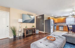330 E 9Th Street, Mishawaka, IN 46544-2119