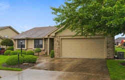 1114 Packard PL Place, Auburn, IN 46706