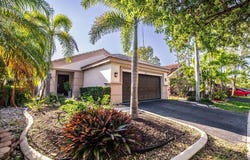 1558 Sunset Way, Weston, FL 33327