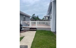 520 BEM STREET, RIVERSIDE, NJ 08075