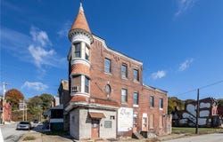 1900 Saint Ives St, Manchester, PA 15212