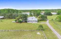 42554 MAGGIE JONES ROAD, PAISLEY, FL 32767