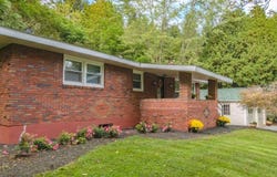 325 College Avenue, Factoryville, PA 18419