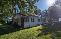 319 N Main Street, Stuart, IA 50250