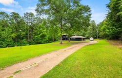 2348 Natchitoches Hwy, Many, LA 71449