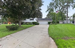 302 Miami Court, Tecumseh, MI 49286