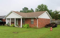 1932 Green Meadows Dr, McAlester, OK 74501