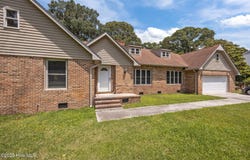 3610 Wedgewood Drive, Trent Woods, NC 28562