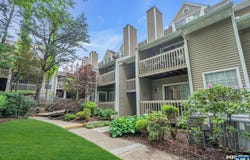548 Windsor Drive 548, Palisades Park, NJ 07650