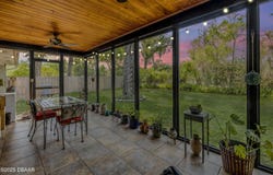 200 W Washington Avenue, DeLand, FL 32720