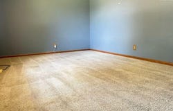 1504 E 9th Ave, Hutchinson, KS 67501