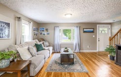14 Amherst St, Grafton, MA 01536