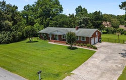 4912 Cypress Shores Drive, New Bern, NC 28562
