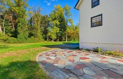 39 Cox Avenue, Armonk, NY 10504