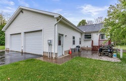 1092 Farmington Road, Macedon, NY 14502