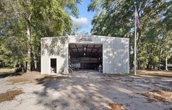 912 SW 22nd Ct, Bell, FL 32619
