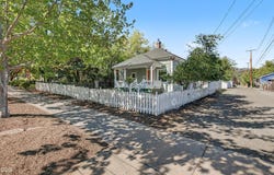 161 Fourth Street, Ashland, OR 97520