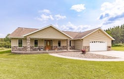 256 Koski Rd, Esko, MN 55733